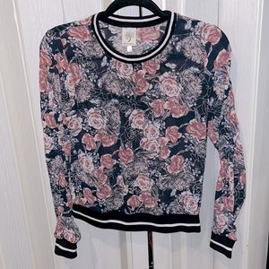 Light floral Sweater